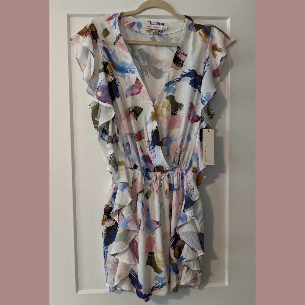 NWT Ruffled Romper with Pockets Large